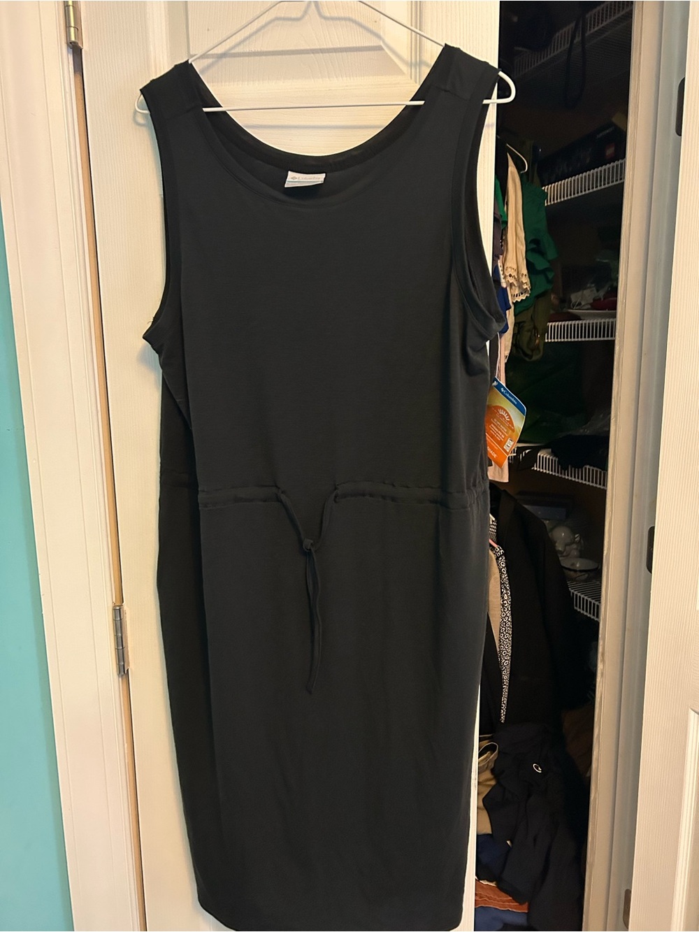 Columbia Black Sleeveless Drawstring Waist Dress